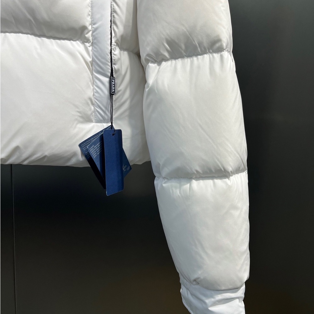Prada Chic White Puffer Jacket - image 6